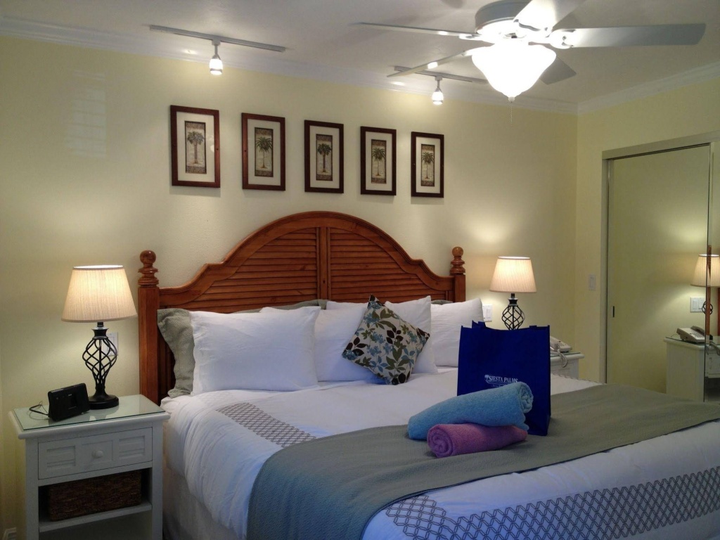 photo 1 of Siesta Palms By the Beach