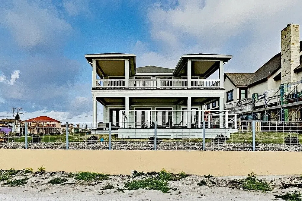 photo 1 of 1231Swat 7 Bedroom Home