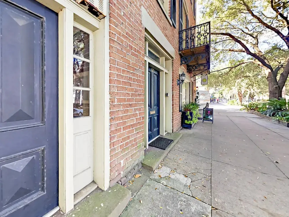 photo 1 of 127 E Liberty Townhouse Unit A 1 Bedroom 1.5 Bathroom Townhouse