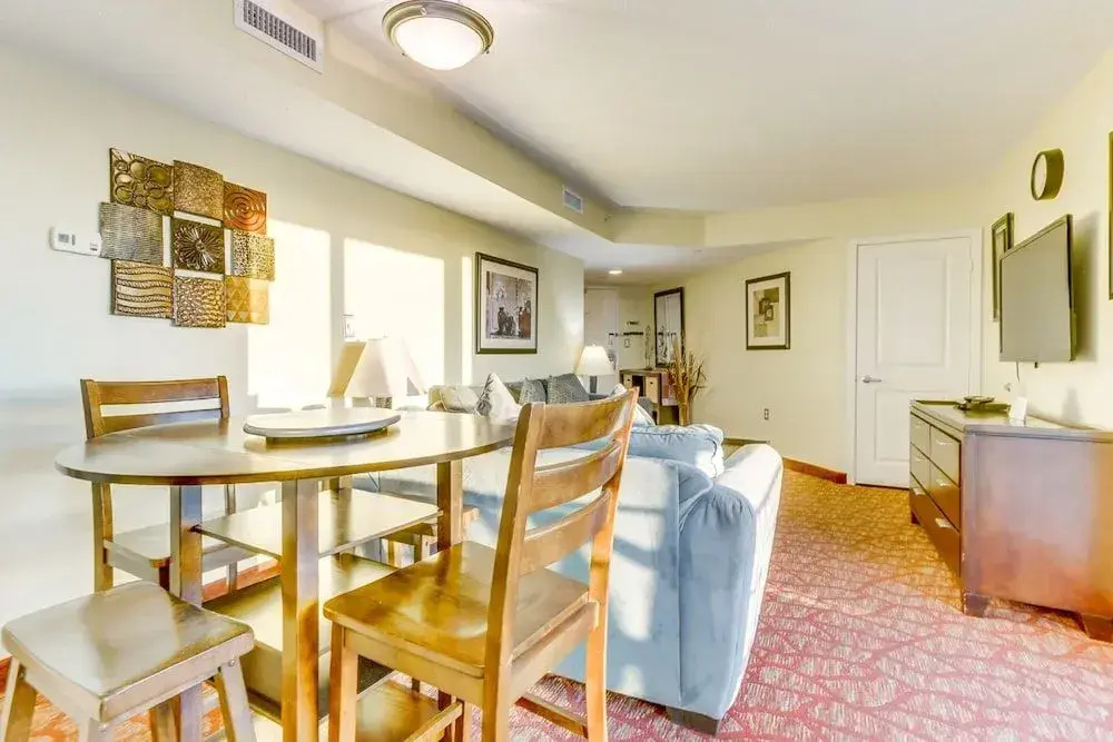 photo 1 of 1BR Condo in Bayview Resort
