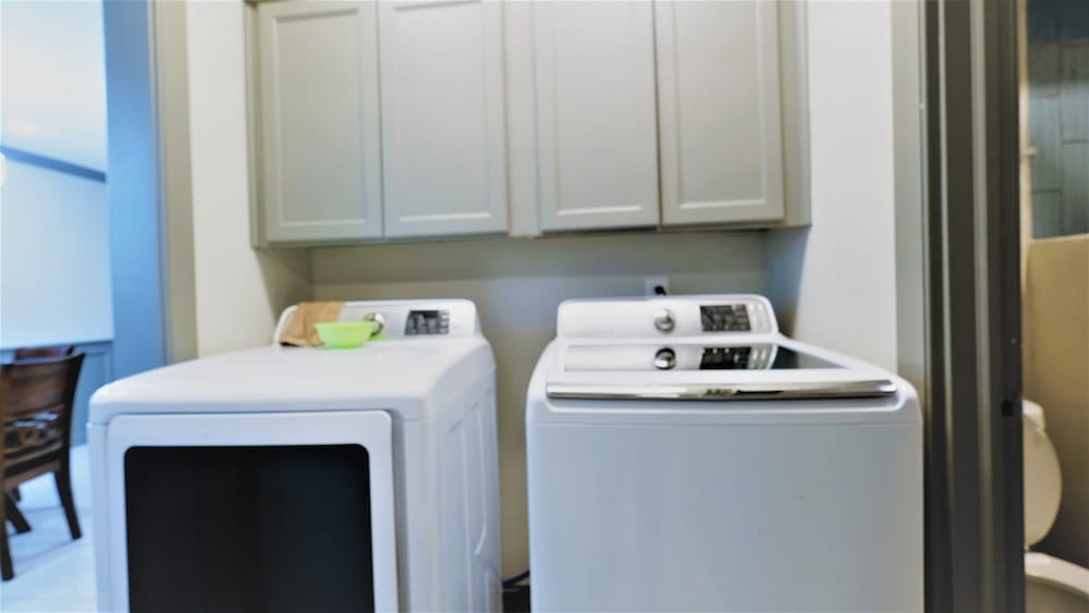 photo 1 of 2Bdrm 2Bath 2Beds - NRG - GRB - MM-Park