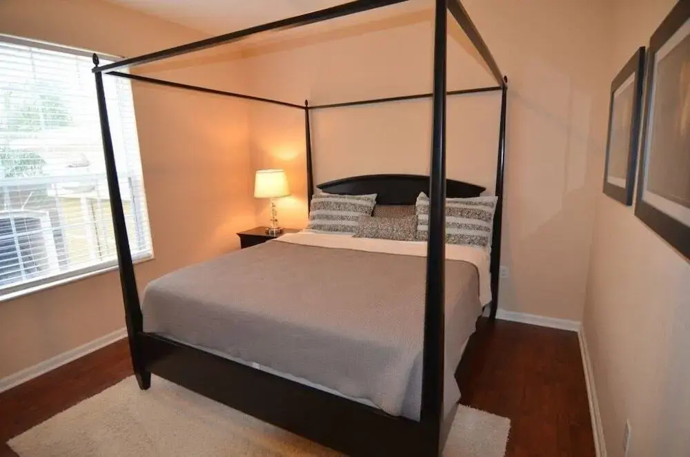 photo 1 of 3 Br Condo Sleeps 7