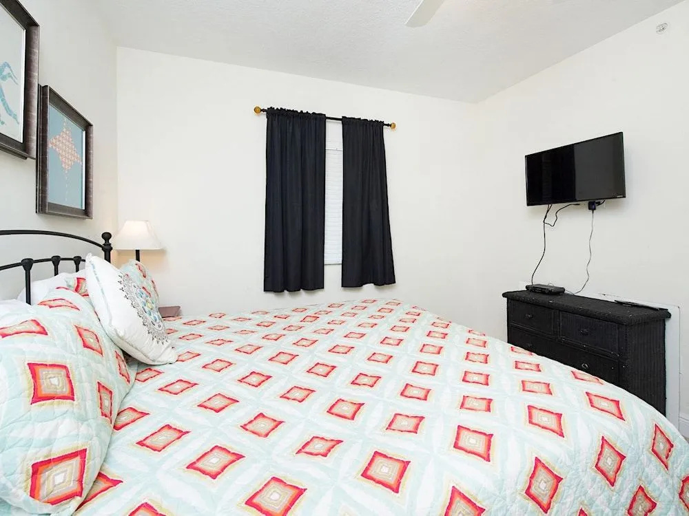 photo 1 of 365 E Beach Blvd Condo Unit 604