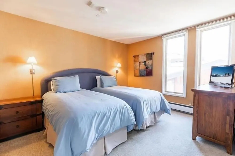 photo 1 of 3-Bedroom 3-Bath condo Located on the creek in the middle of Vail VIll