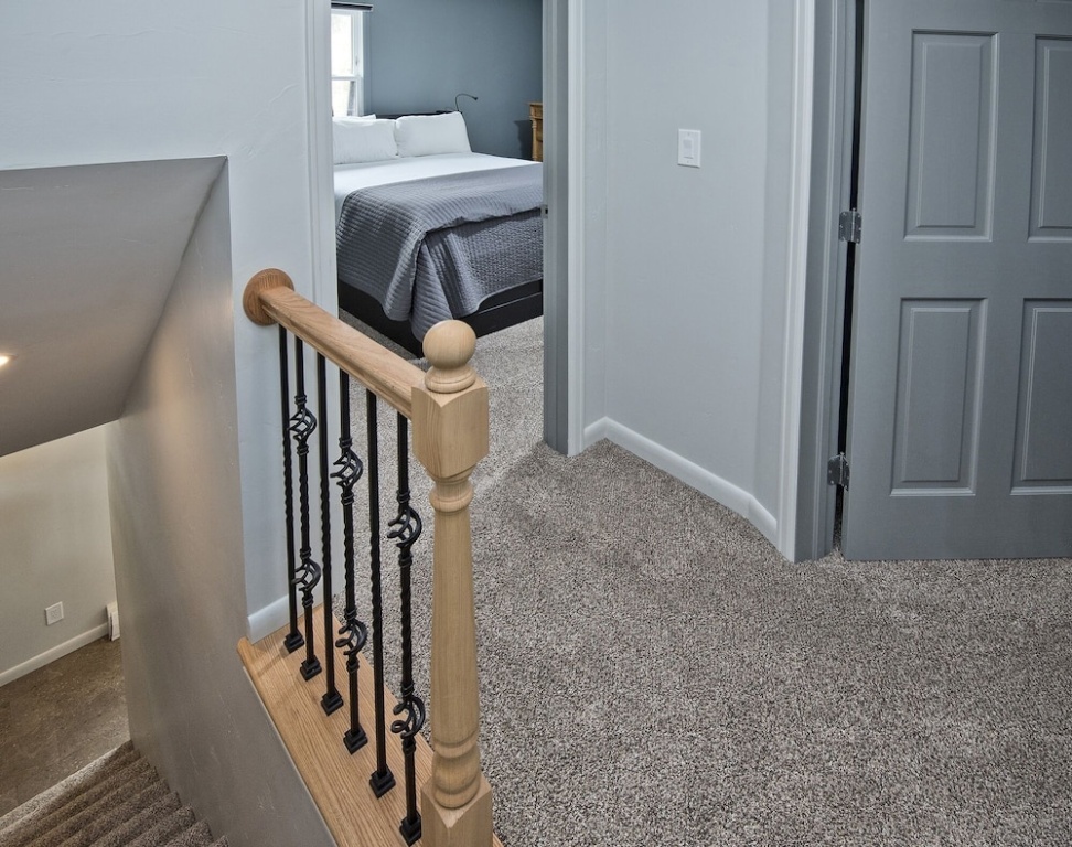 photo 1 of 4112 Spruce Way 2 Bedroom Condo by RedAwning