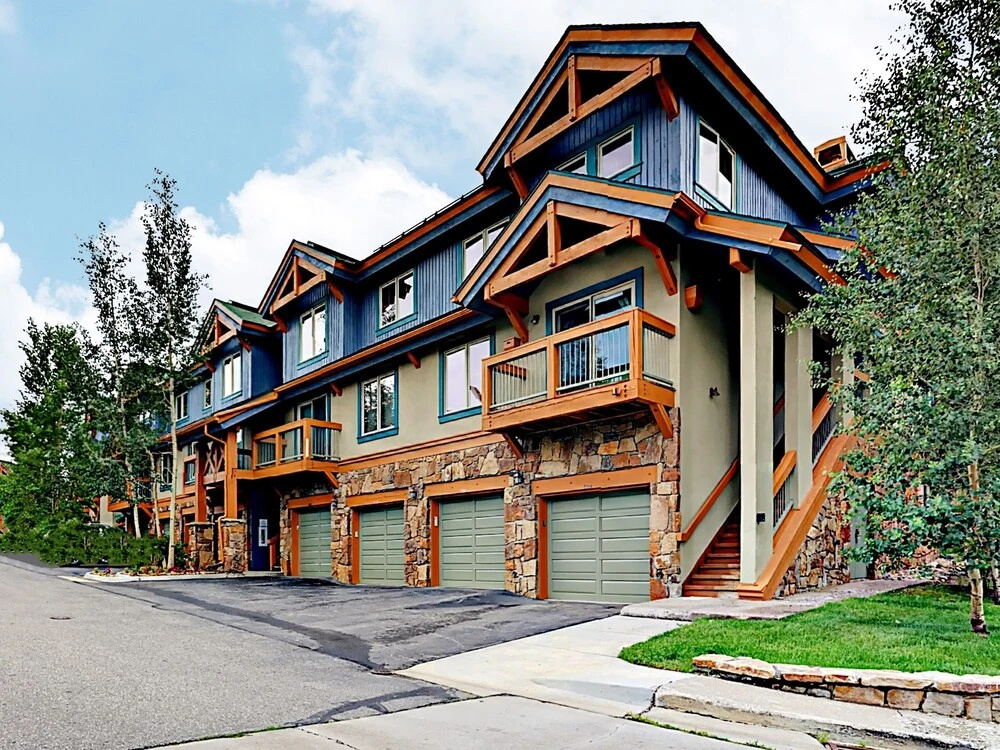 photo 1 of 43 Snowflake Drive Townhouse Unit D-11
