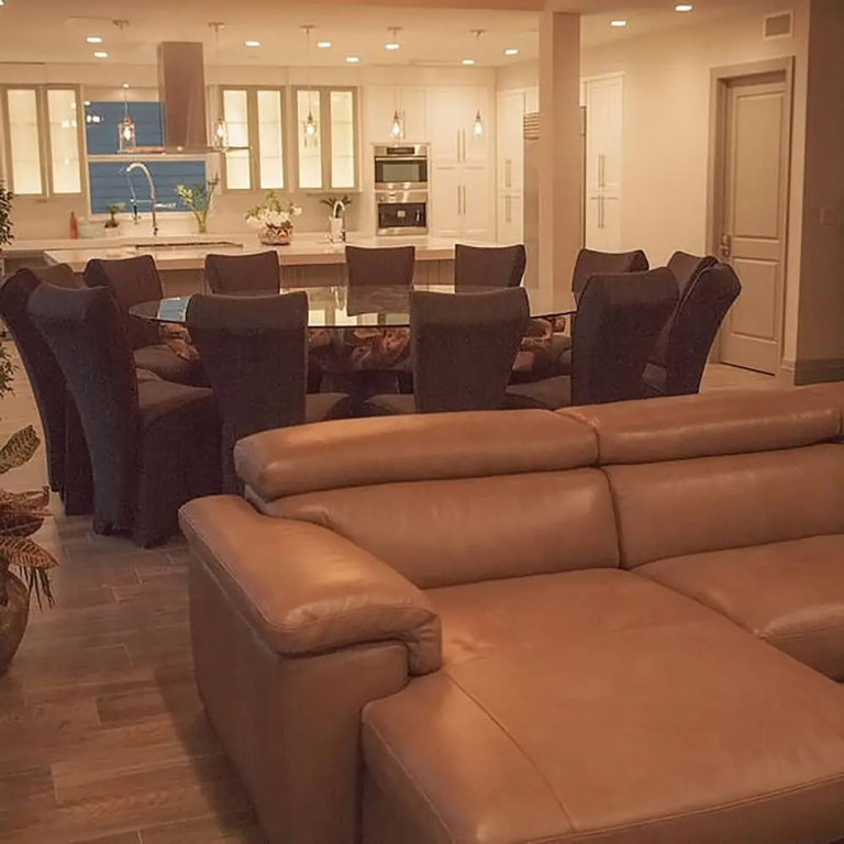 photo 1 of 6 Bedroom Homes in Miami by TMG