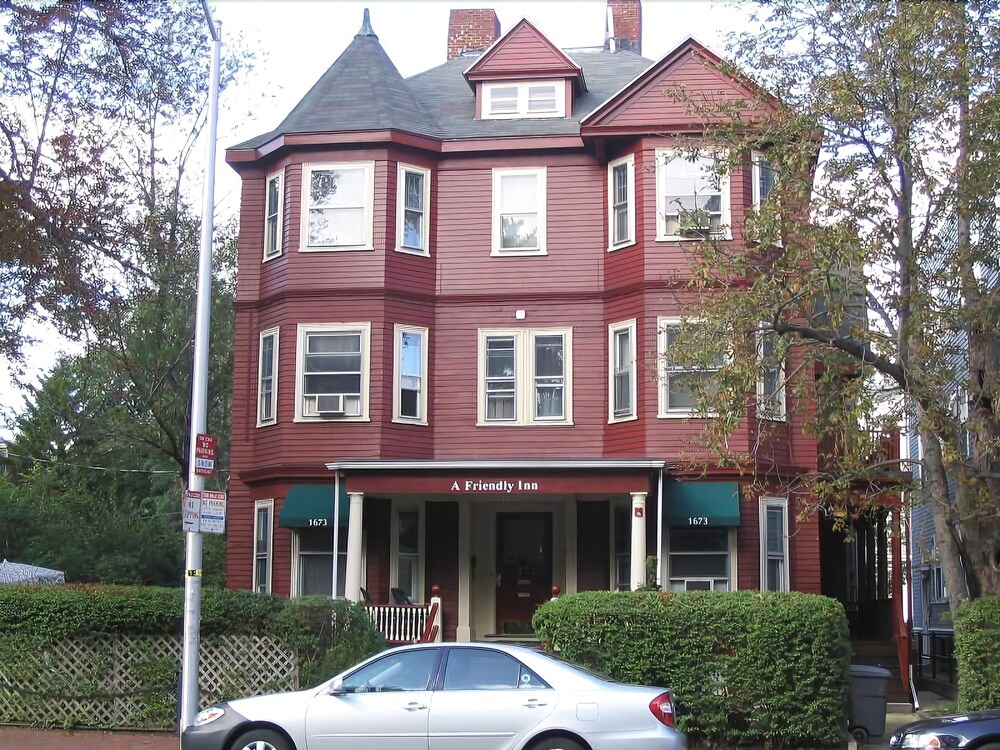 photo 1 of A Friendly Inn at Harvard