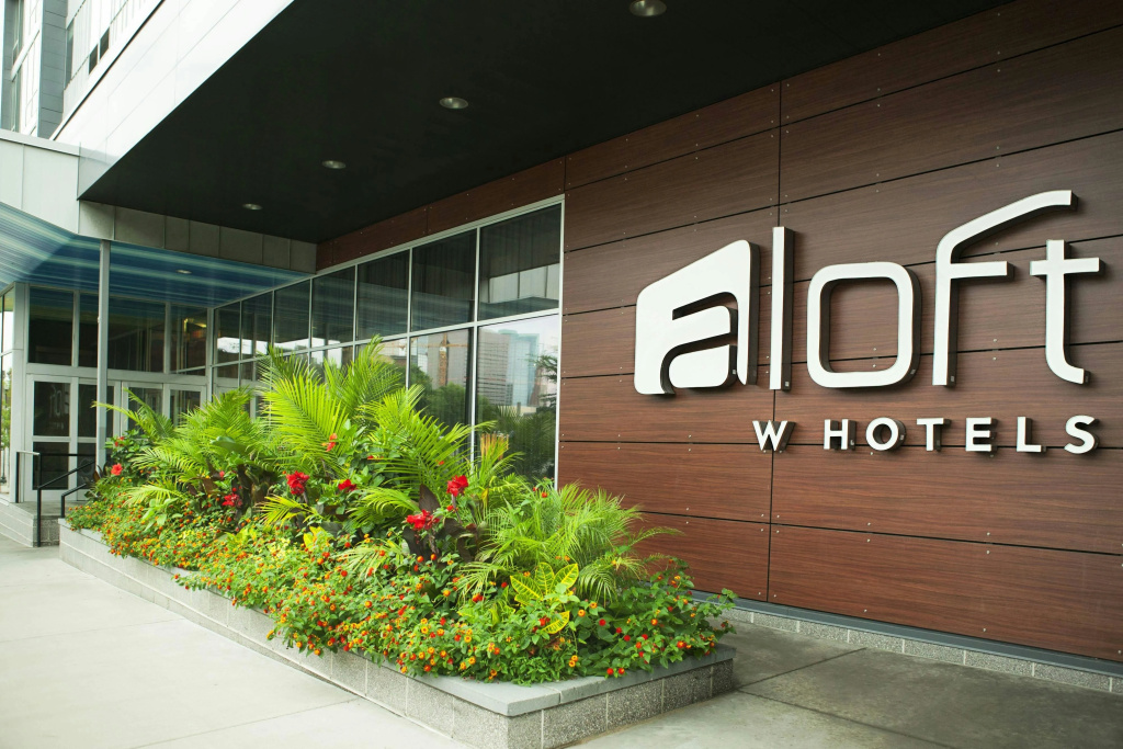 photo 1 of Aloft Minneapolis