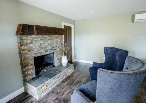 photo 1 of Alpaca Suite at Rellik House. Winery & Alpaca Farm