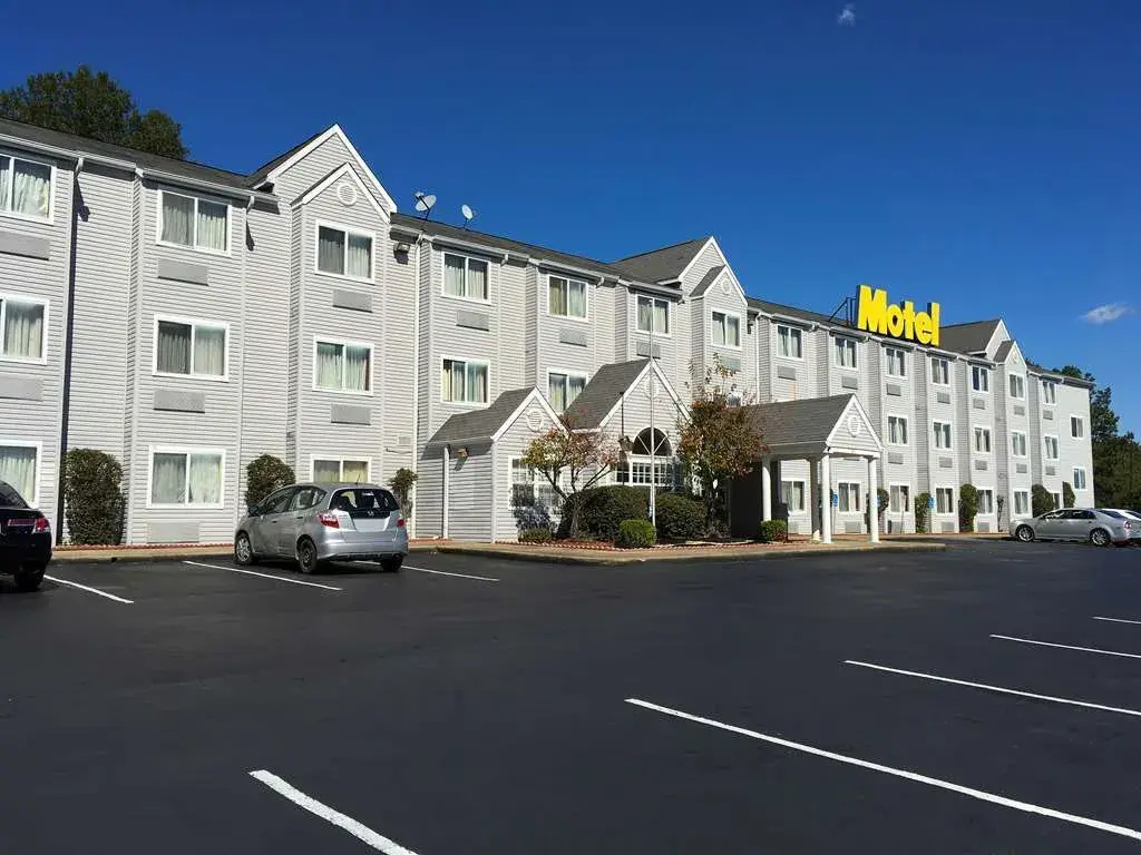 photo 1 of America's Best Inn Birmingham