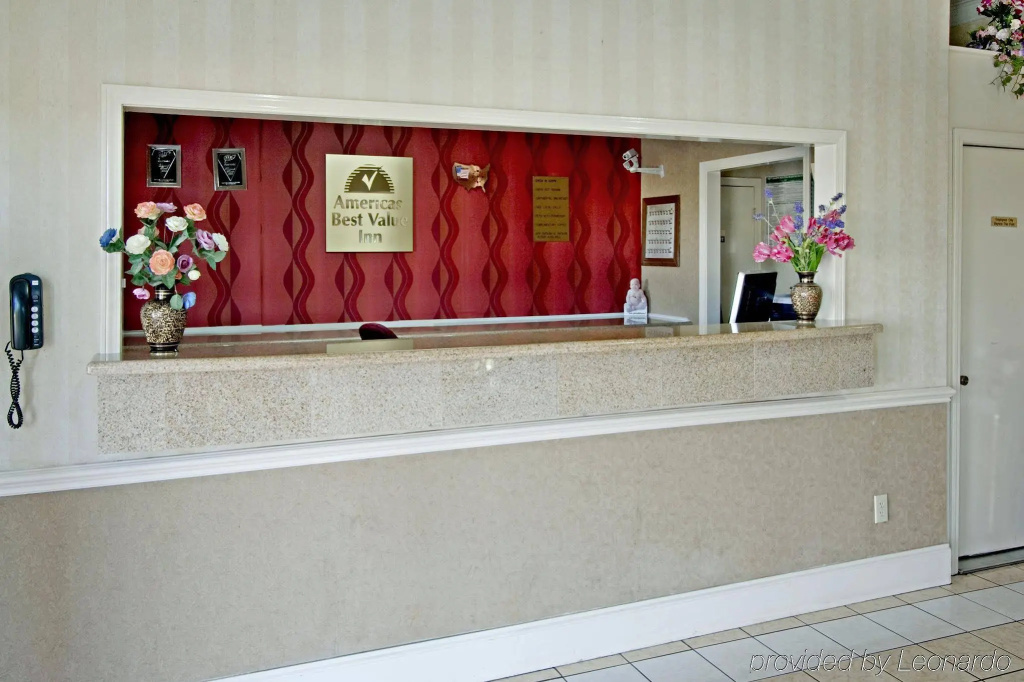 photo 1 of Rodeway Inn Canton
