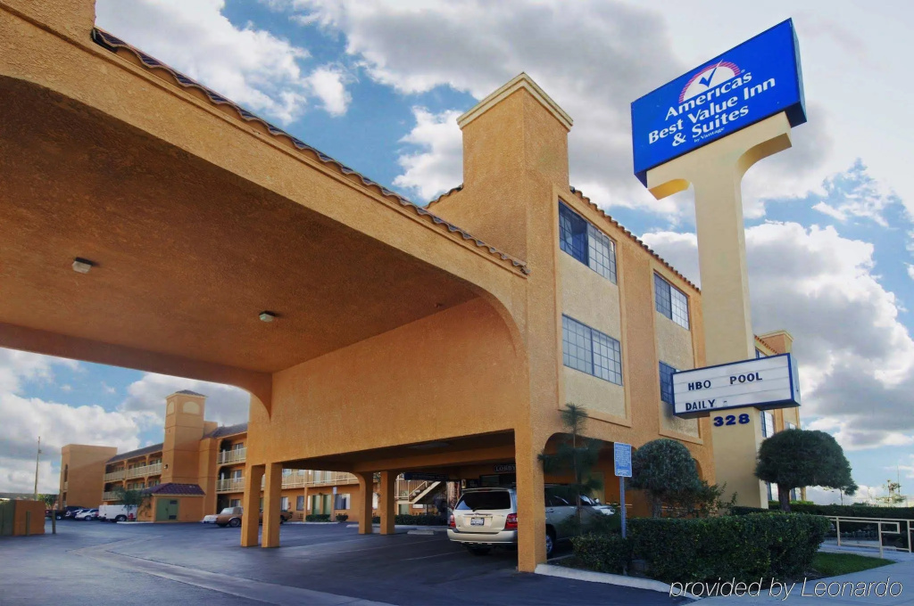 photo 1 of Buena Vista Inn
