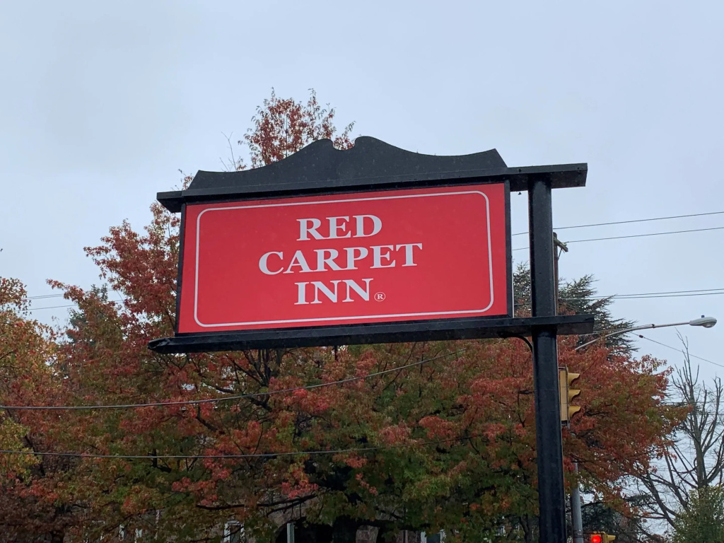 photo 1 of Red Carpet Inn