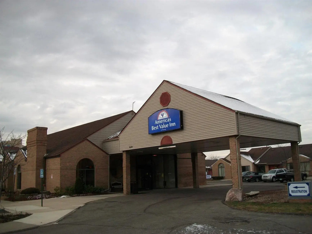 photo 1 of Americas Best Value Inn Romulus Detroit Airport