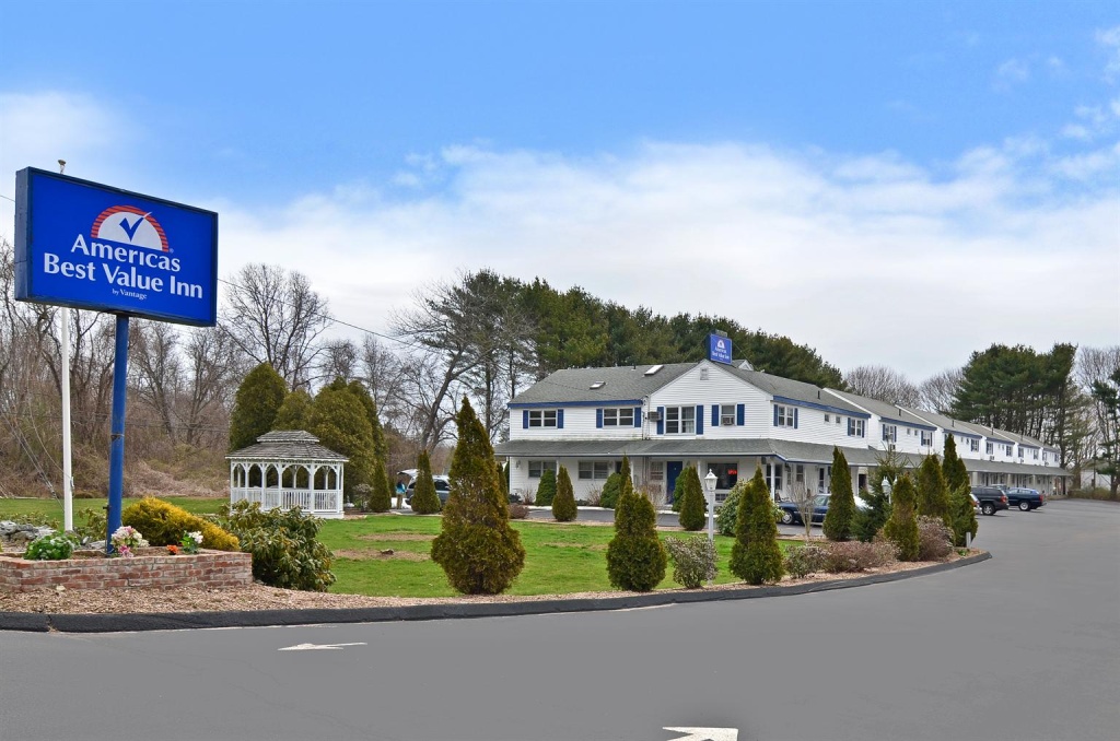 photo 1 of Americas Best Value Inn Stonington Mystic