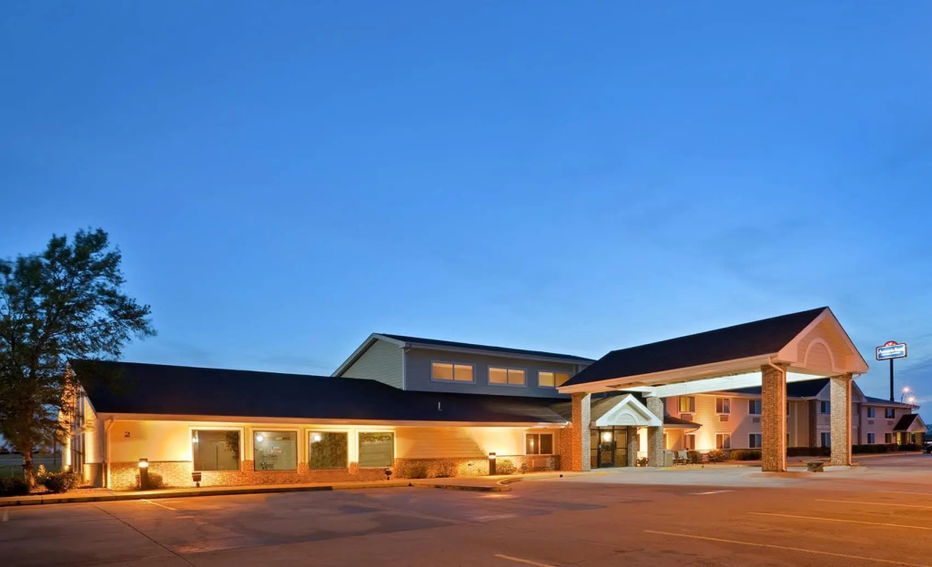 photo 1 of AmericInn by Wyndham Marshall
