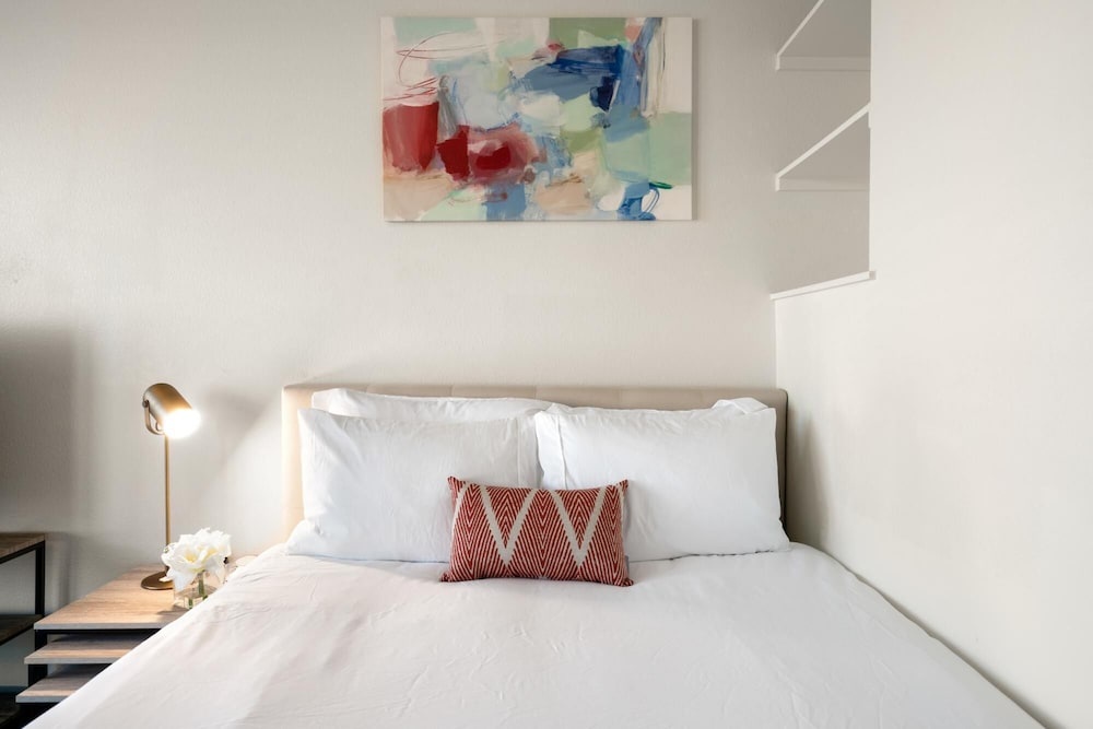 photo 1 of Arlington Luxe Studio Apartment