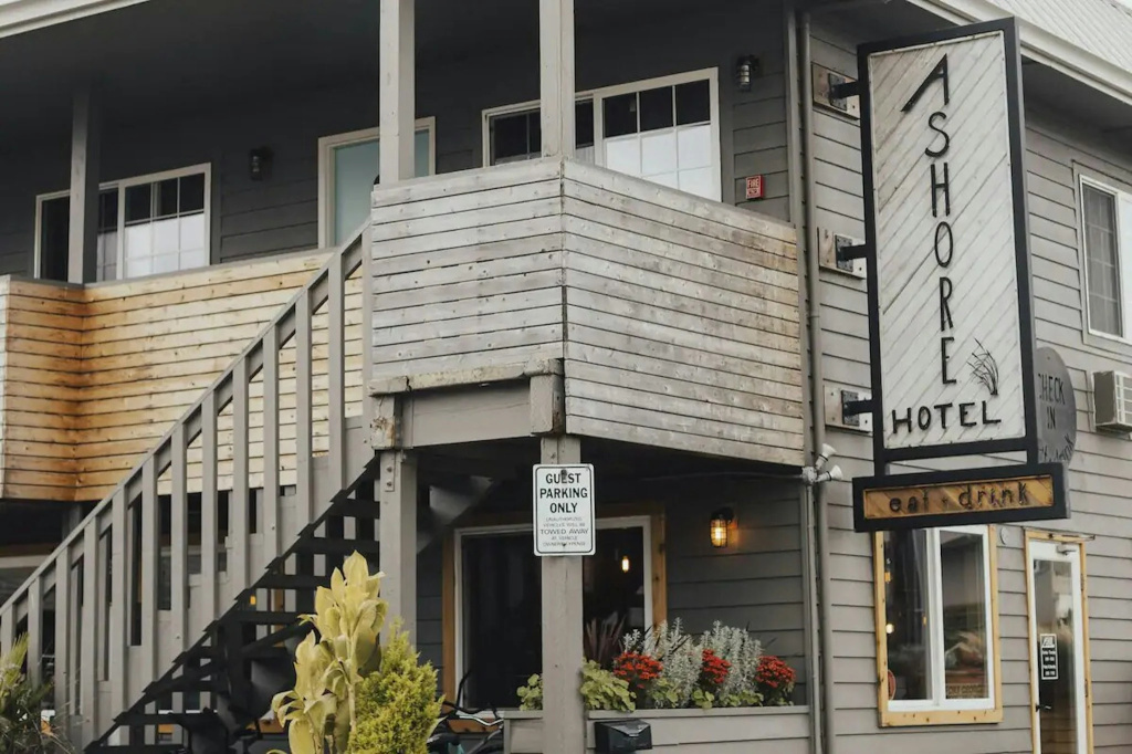 photo 1 of Ashore Hotel