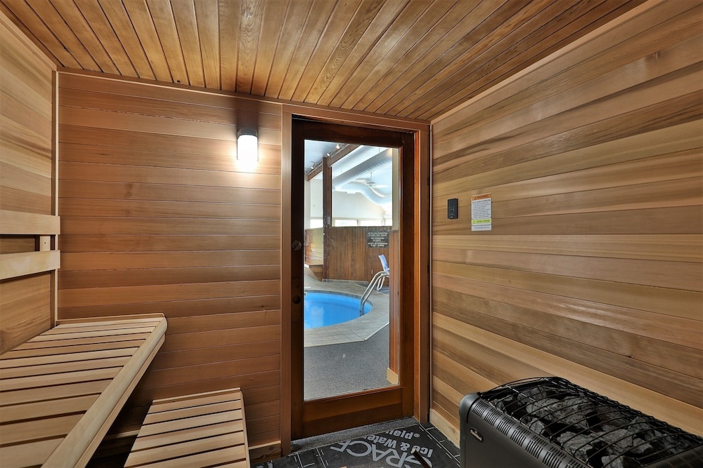 photo 1 of Beautiful 2br/2ba Fall Line Condo W/ Mountain Views, Pool, Hot Tub, Sauna, Shuttle. G6b 2 Bedroom Condo