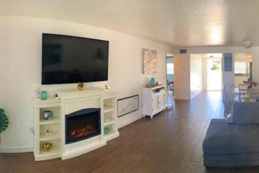 photo 1 of Beautiful Bright & Sparkling 2Bed 1Bath Beach Retreat - Unit 212