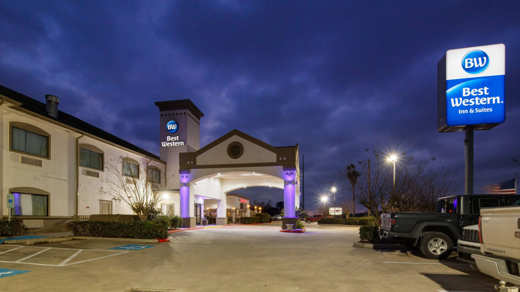 photo 1 of Best Western Dayton Inn & Suites
