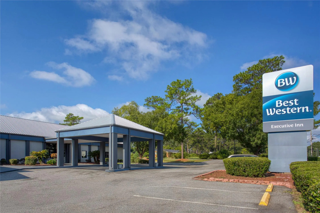 photo 1 of Best Western Executive Inn