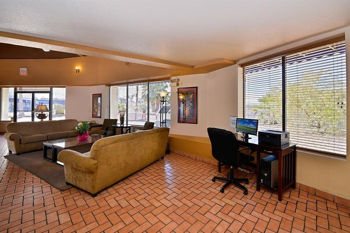 photo 1 of Best Western Main Street Inn