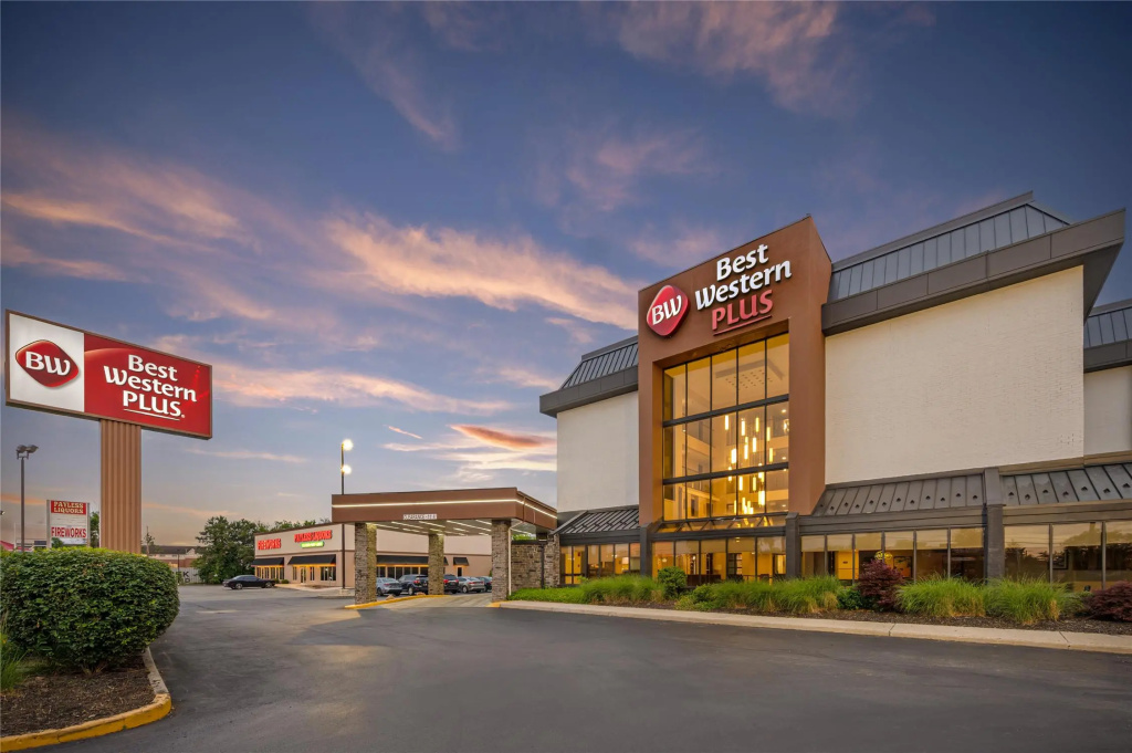 photo 1 of Best Western Plus Indianapolis North At Pyramids