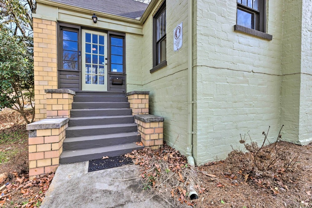 photo 1 of Birmingham Vacation Rental: 9 Miles to Downtown!