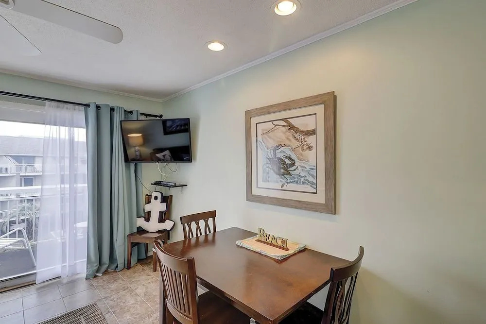 photo 1 of Breakers 320 by RedAwning