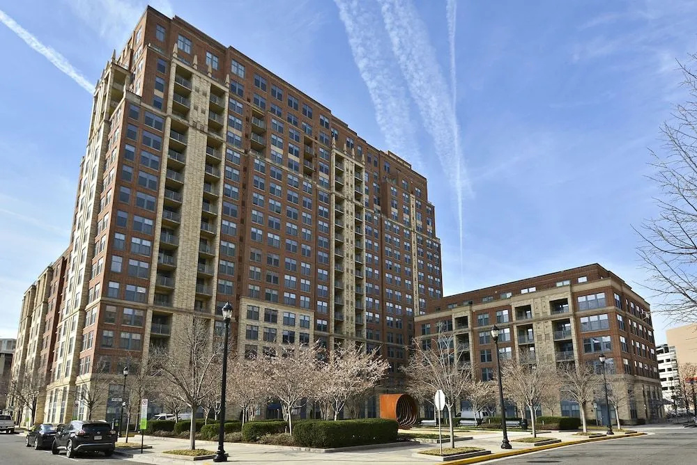 photo 1 of The Gramercy at Metropolitan Park