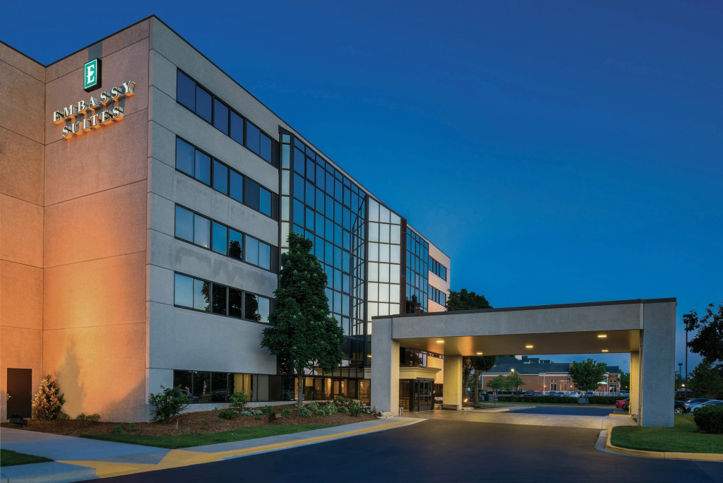 photo 1 of Embassy Suites by Hilton Milwaukee Brookfield