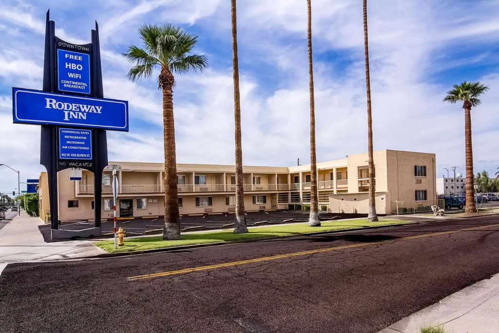 photo 1 of Central Phoenix Hotel