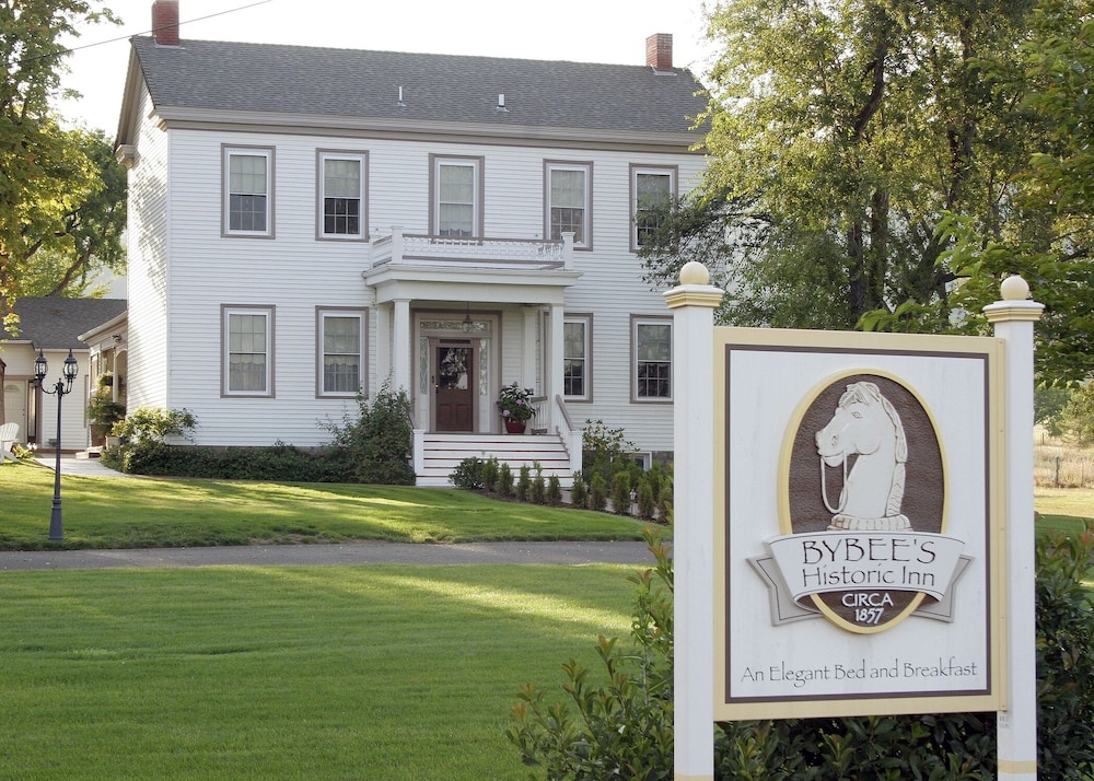 photo 1 of Bybee's Historic Inn