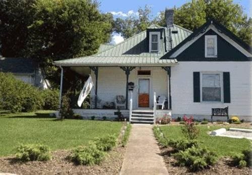 photo 1 of Cadiz Street Bed and Breakfast