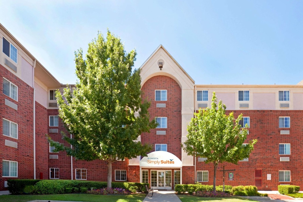 photo 1 of Sonesta Simply Suites Arlington Entertainment District