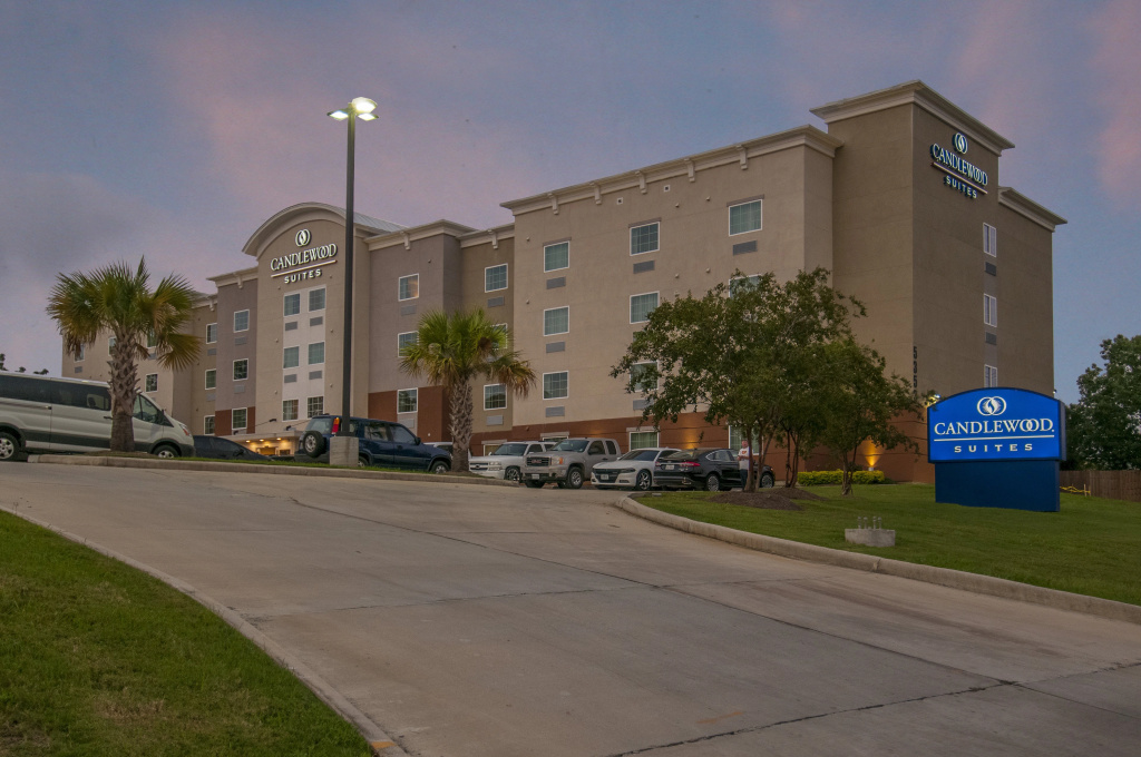 photo 1 of Candlewood Suites Baton Rouge - College Drive by IHG