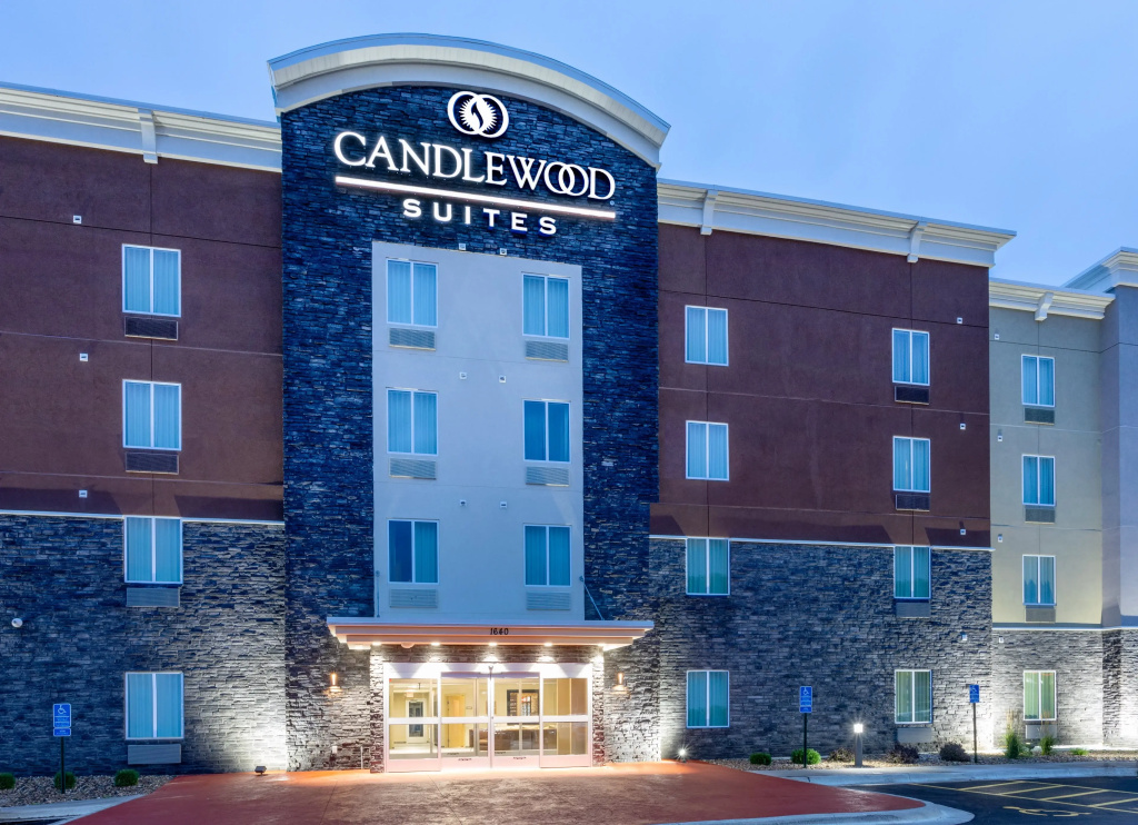 photo 1 of Candlewood Suites DTWN Medical Center