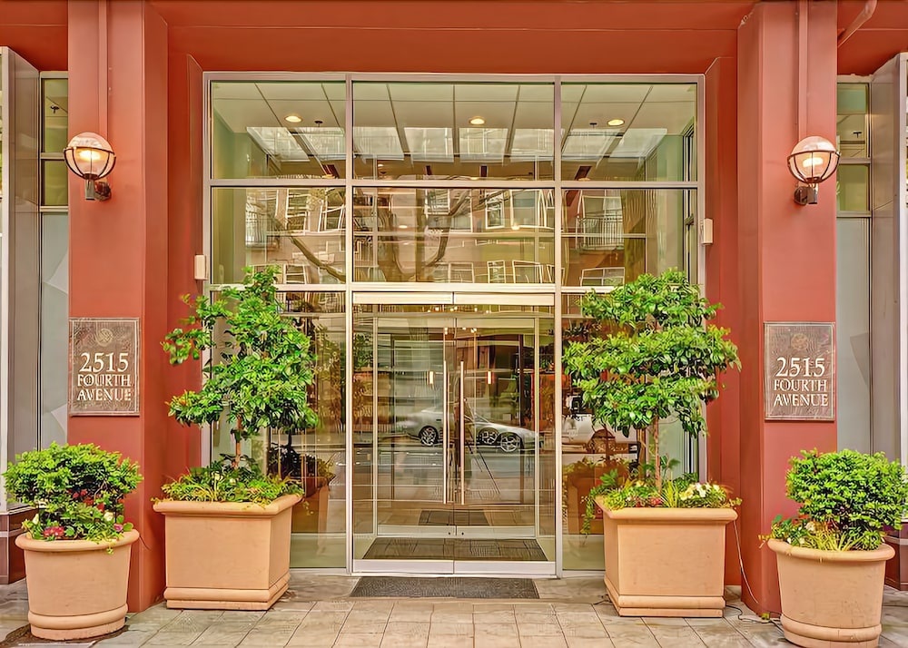 photo 1 of Centennial Tower Bay View Penthouse - Three Bedroom Apartment with Fir