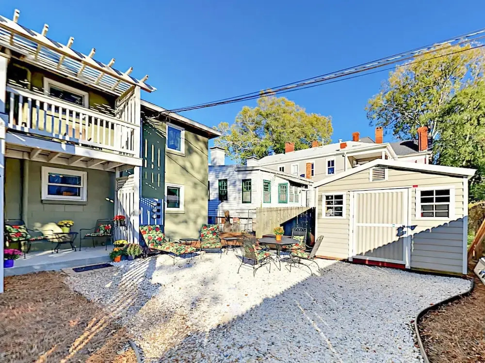 photo 1 of Charming Unit D - 2 Br Duplex
