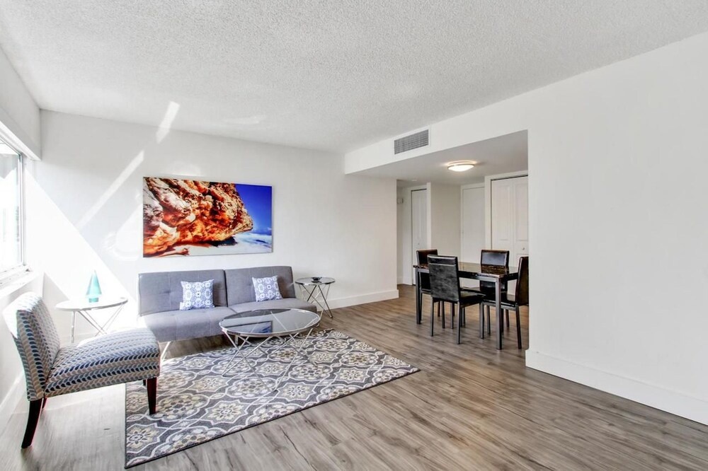 photo 1 of Chic 1BR in Coconut Grove by Sonder