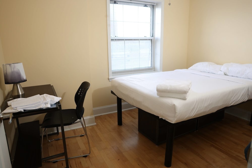 photo 1 of Close to Campus Student Housing - Amenities