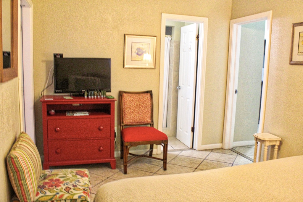 photo 1 of Coconut Grove Beach Resort Suites 1 to 8
