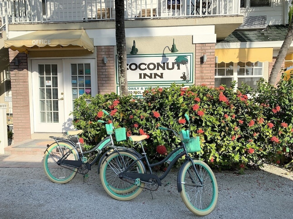 photo 1 of Coconut Inn