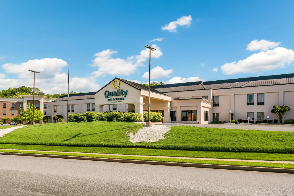 photo 1 of Quality Inn & Suites Bel Air I-95 Exit 77A
