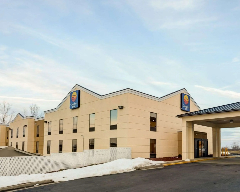photo 1 of Comfort Inn Lexington I-75