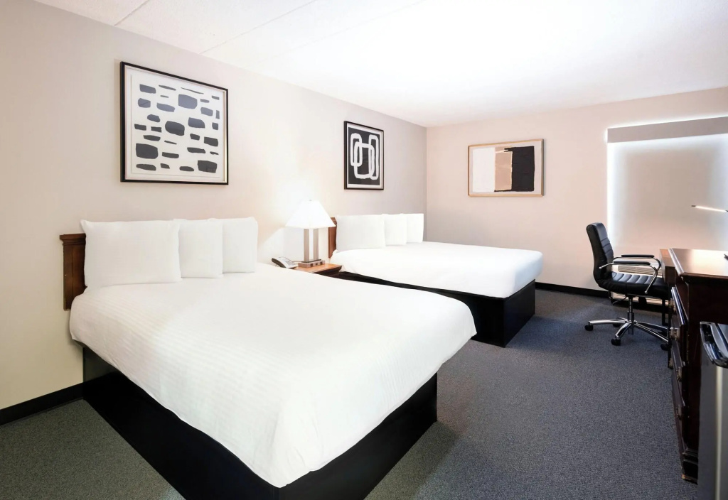 photo 1 of The View Inn & Suites