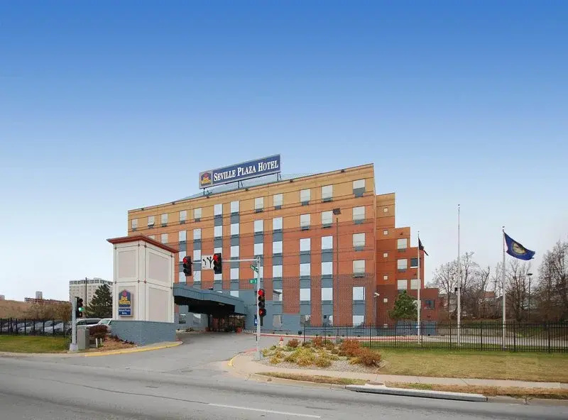 photo 1 of Comfort Inn Omaha, NE