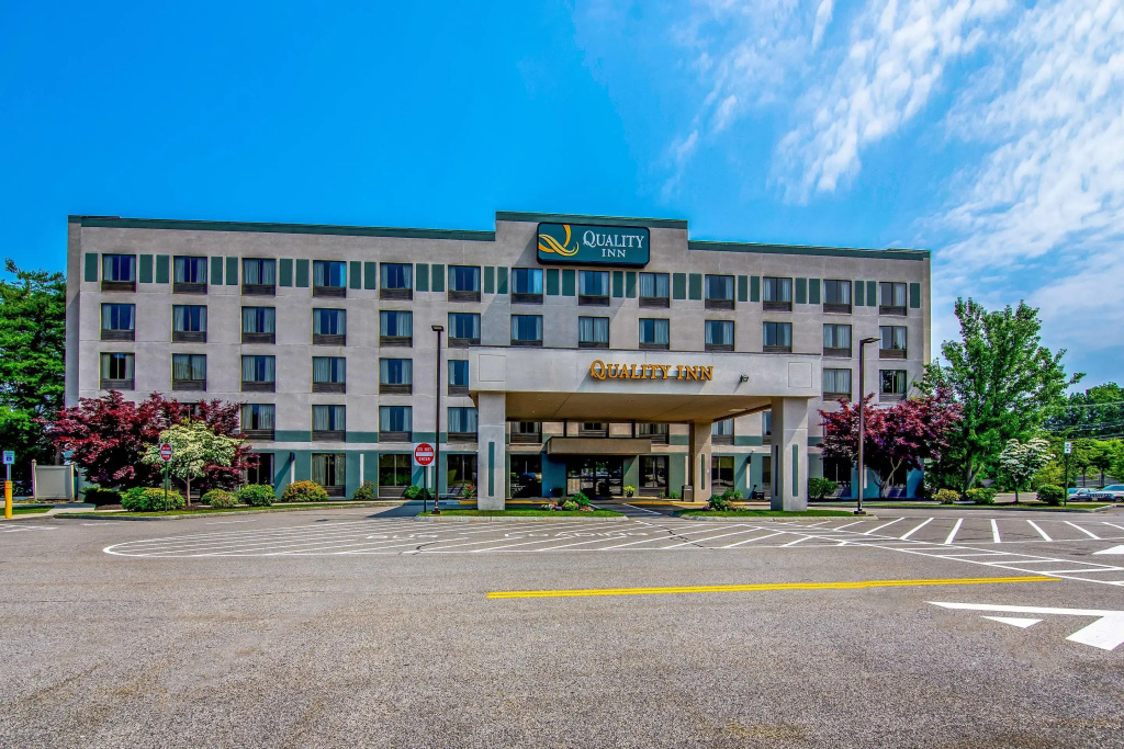 photo 1 of Quality Inn Portsmouth